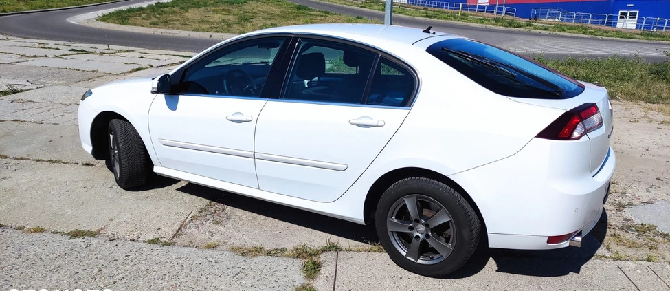 Renault Laguna cena 13900 przebieg: 375000, rok produkcji 2011 z Gdańsk małe 172